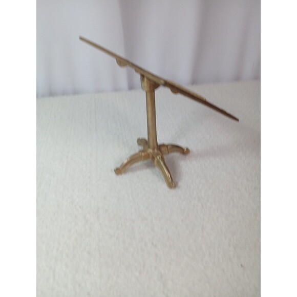 Vintage Brass Metal Tabletop Music Stand or Photo Display Easel 7"H Recipe cards - Picture 3 of 8